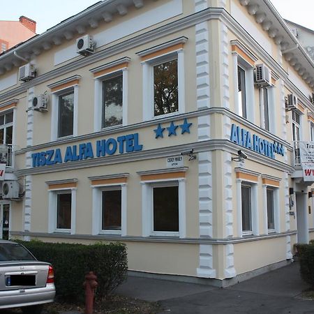 Tisza Alfa Hotel Szeged Eksteriør billede